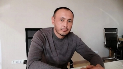 He is engaged in theft and wants to collect “tribute”: the head of the Atyrau Oil Refinery, Galymzhan Zhusanbaev, is being demanded to be brought to justice